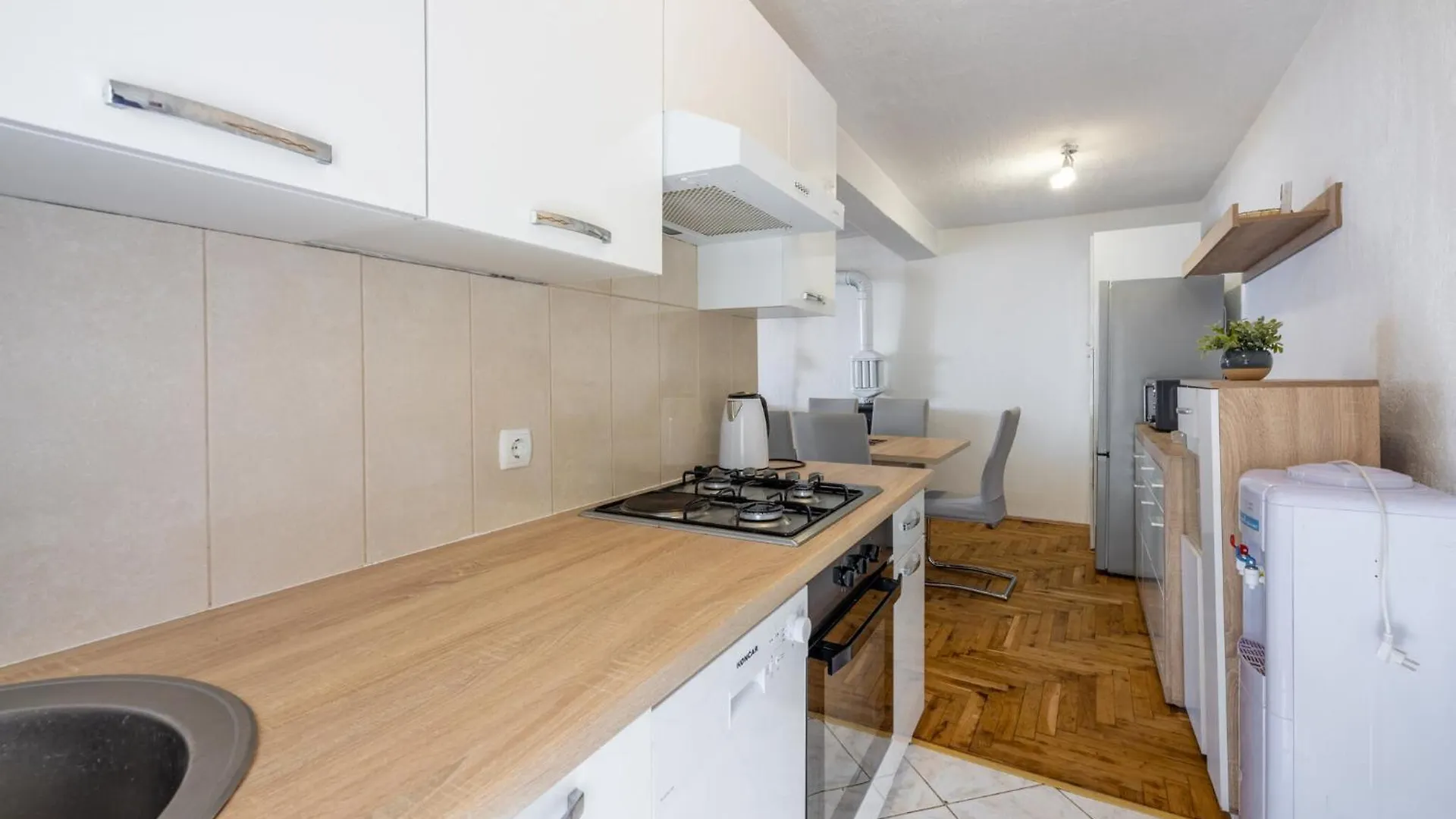 Pavicic Klenovica Apartment